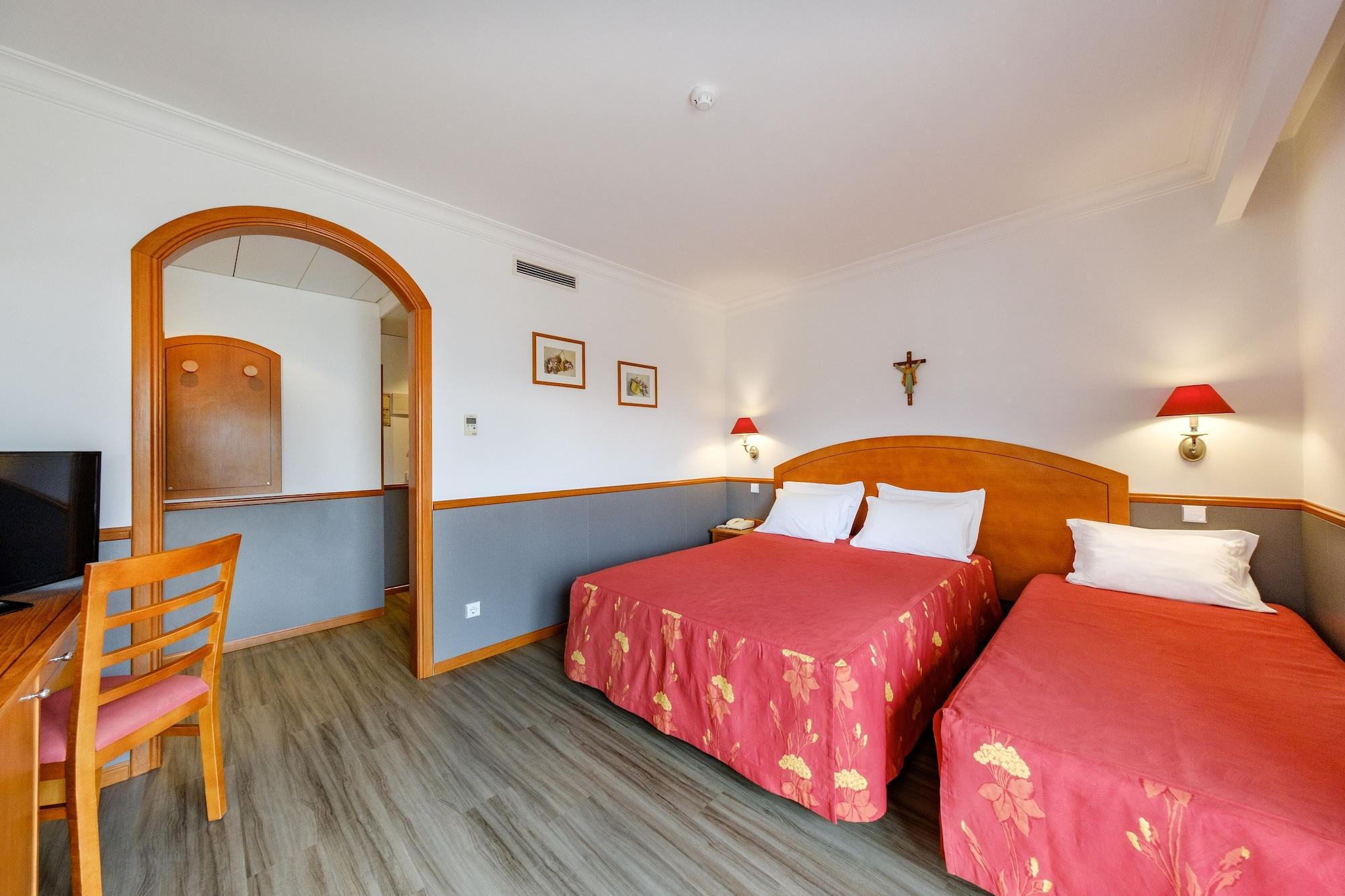 Santo Amaro - Sa 3* Fatima
